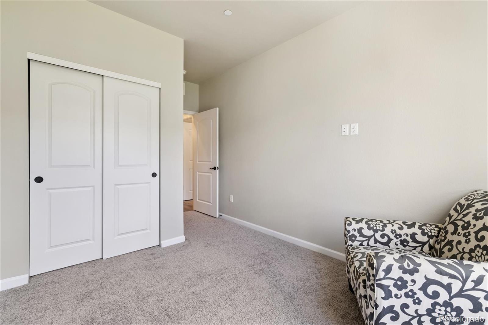 MLS Image #17 for 6153 n ceylon street,denver, Colorado