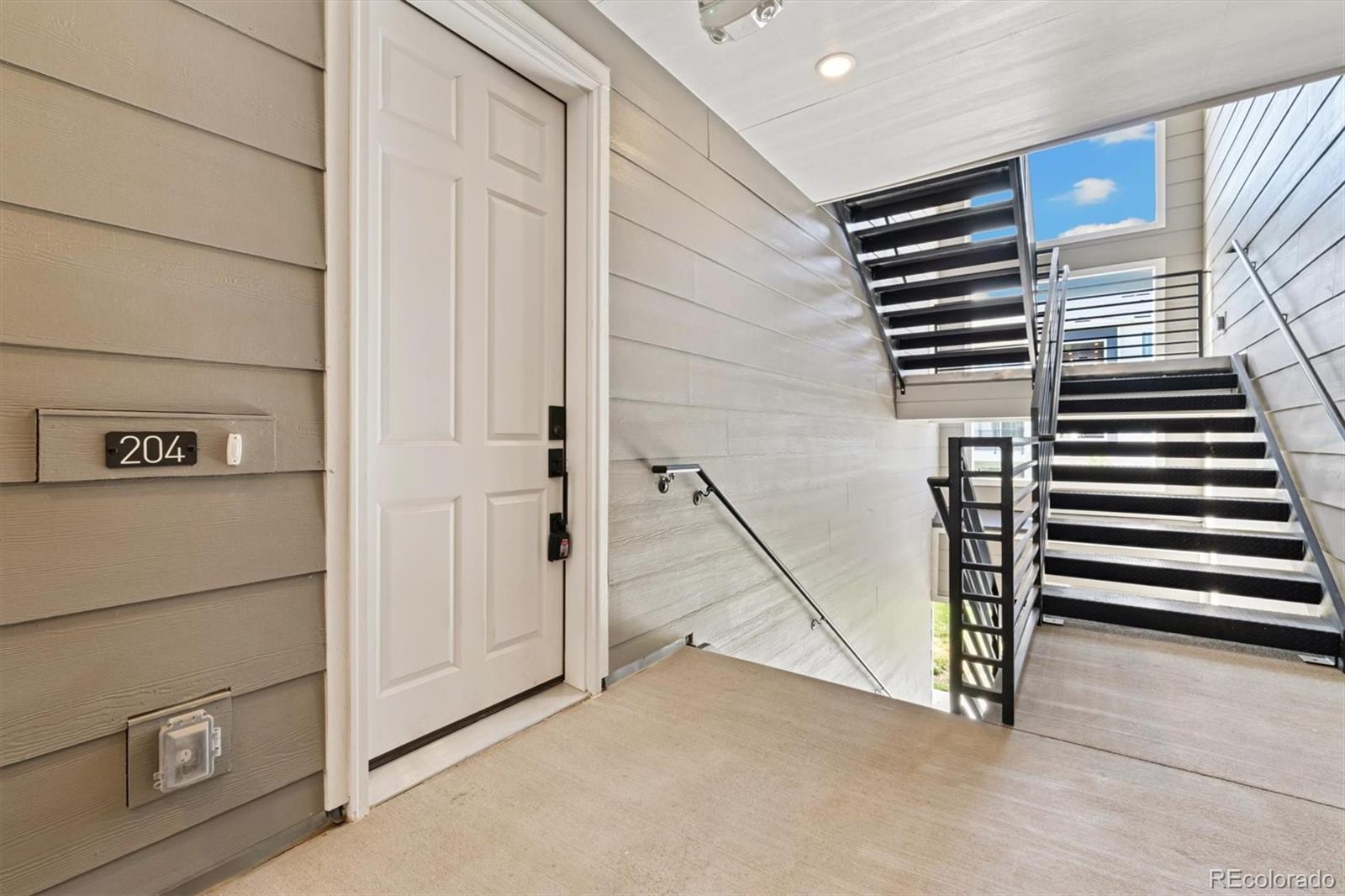 MLS Image #22 for 6153 n ceylon street,denver, Colorado