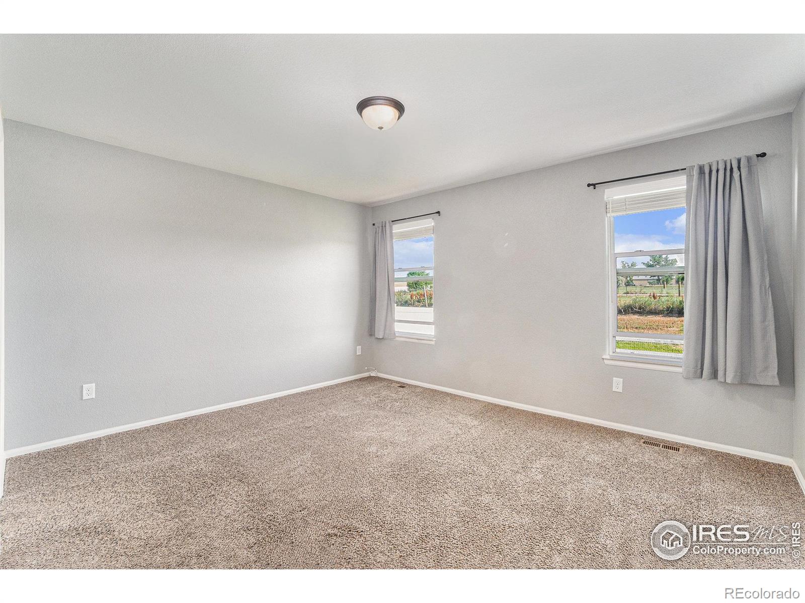 MLS Image #12 for 586  cherryridge drive,windsor, Colorado