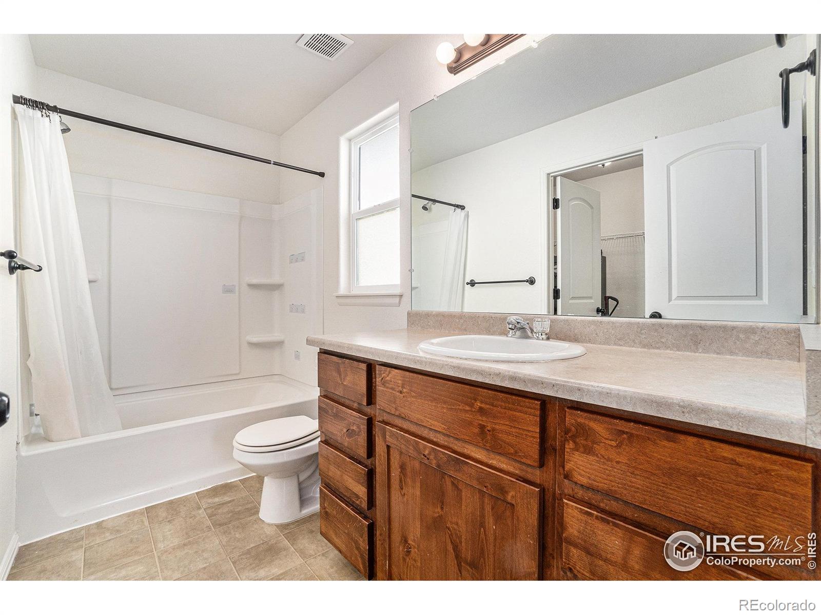 MLS Image #14 for 586  cherryridge drive,windsor, Colorado