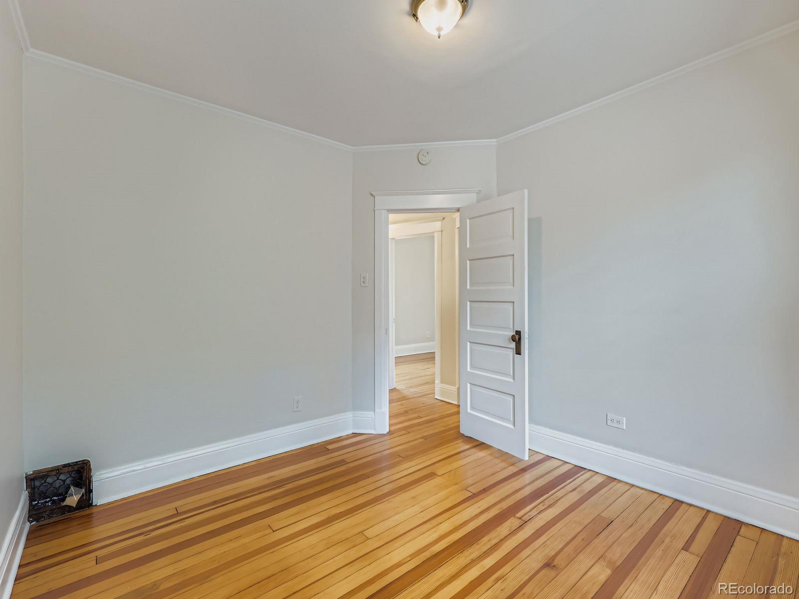 MLS Image #18 for 2209 e 16th avenue,denver, Colorado