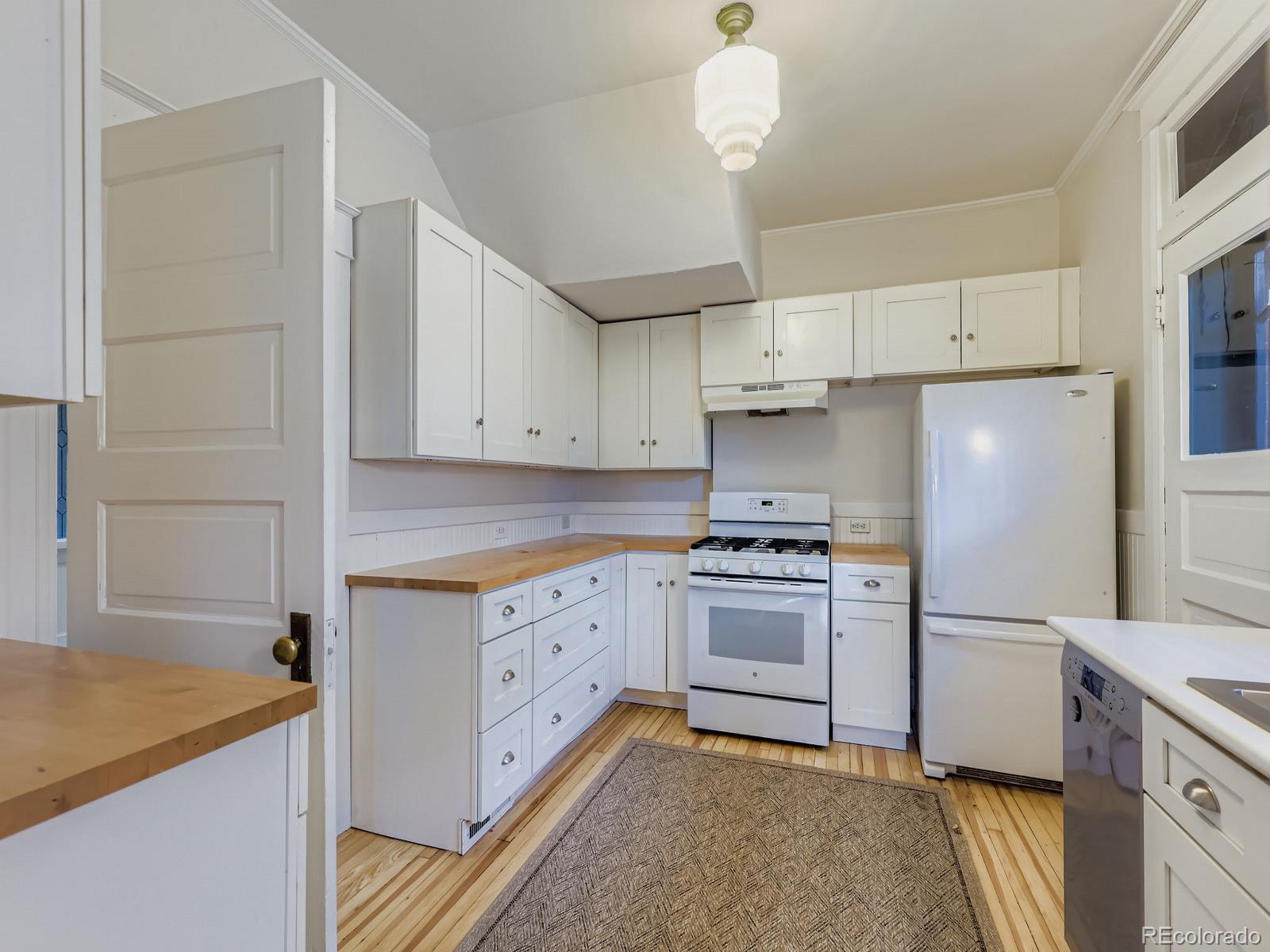 MLS Image #3 for 2209 e 16th avenue,denver, Colorado