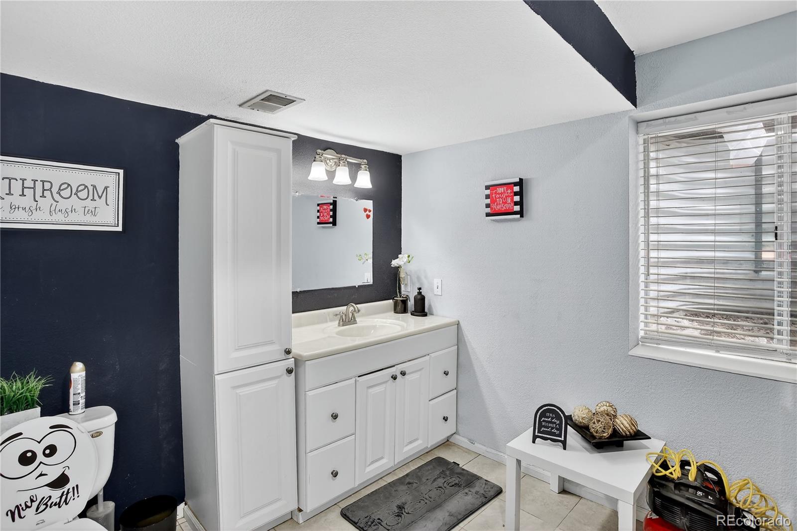 MLS Image #31 for 5420 s shawnee way,aurora, Colorado