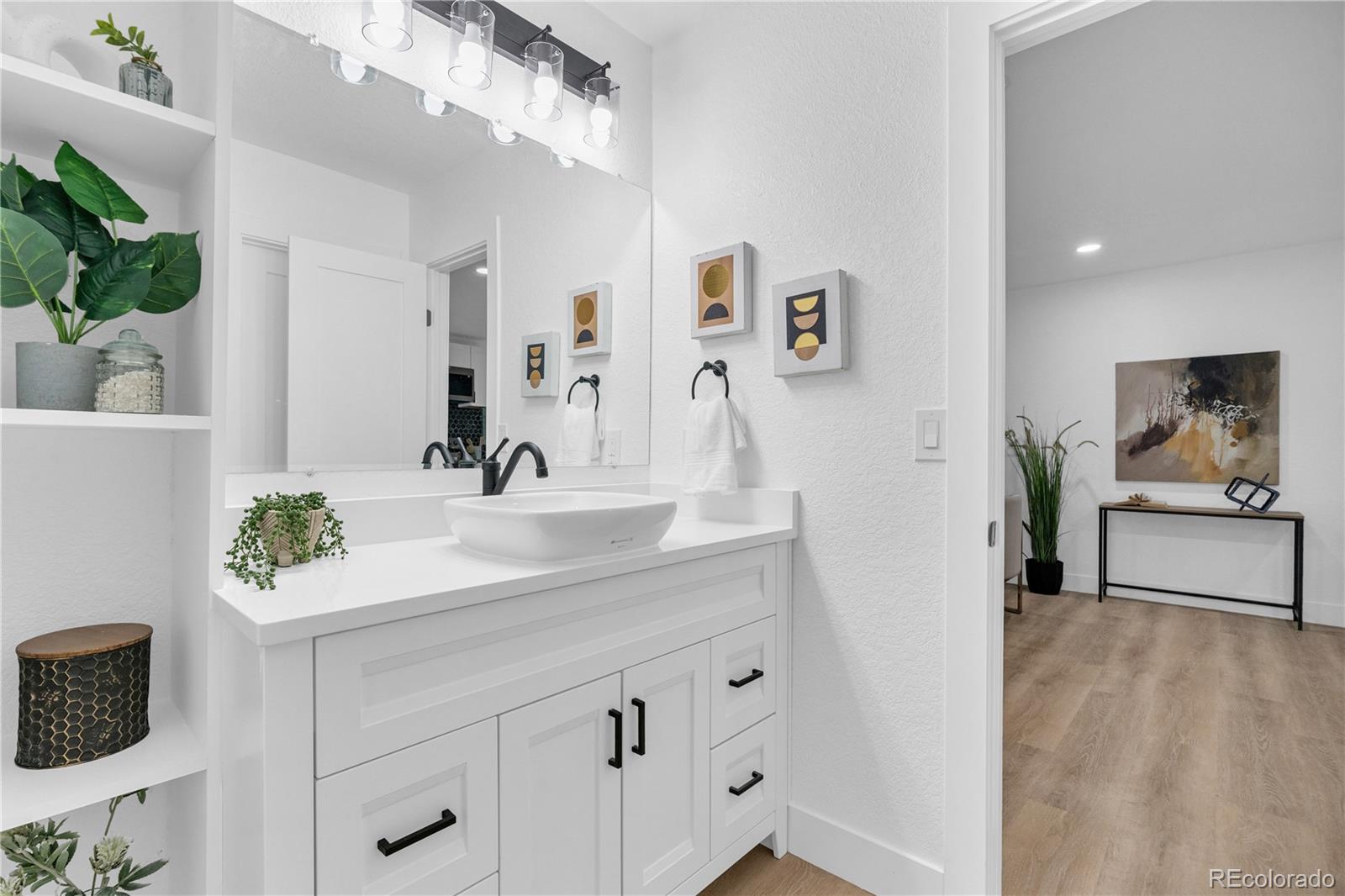 MLS Image #13 for 1645  tamarac street,denver, Colorado