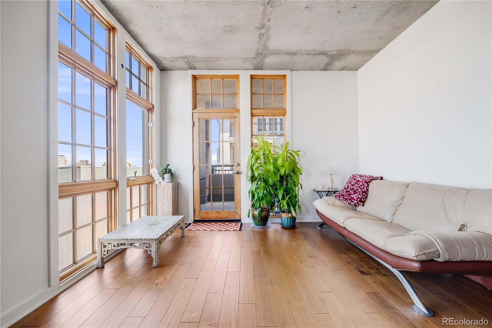 MLS Image #12 for 275 s harrison street,denver, Colorado
