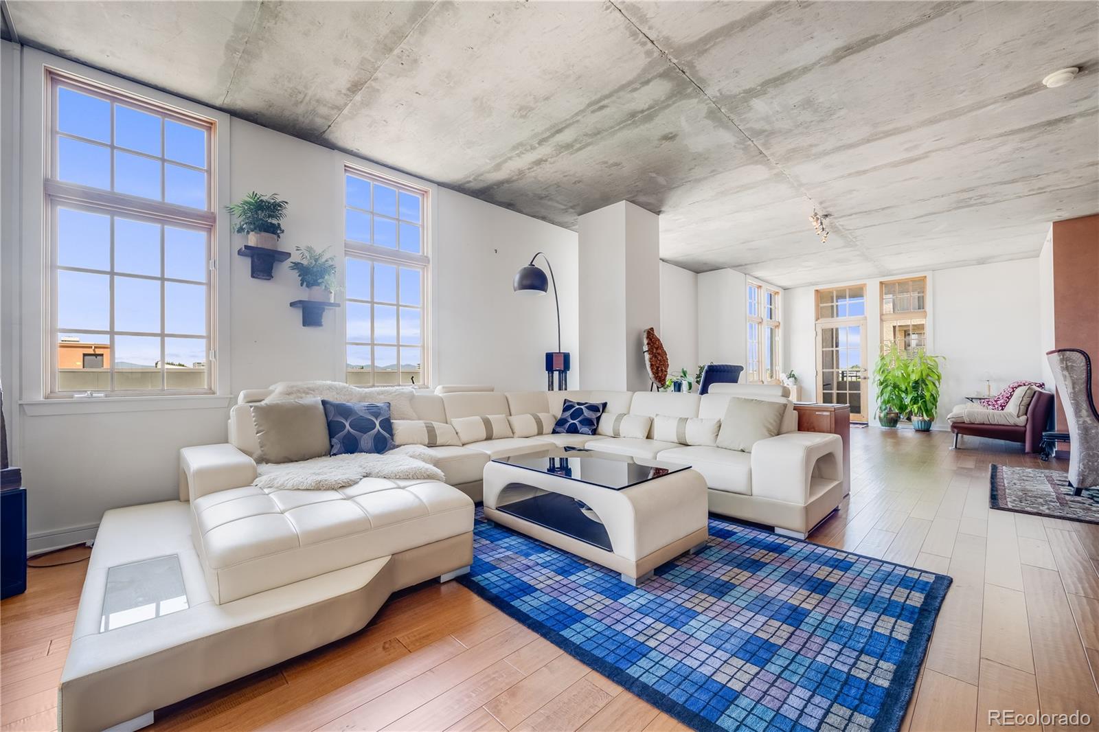 MLS Image #16 for 275 s harrison street,denver, Colorado
