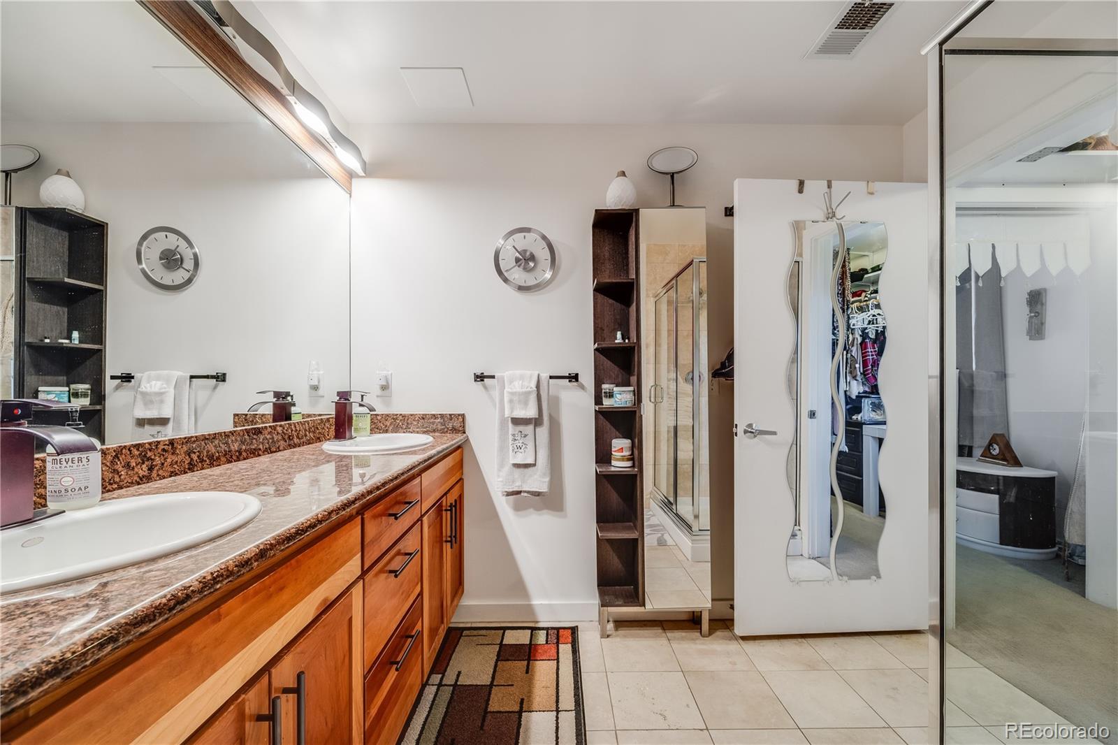 MLS Image #27 for 275 s harrison street,denver, Colorado