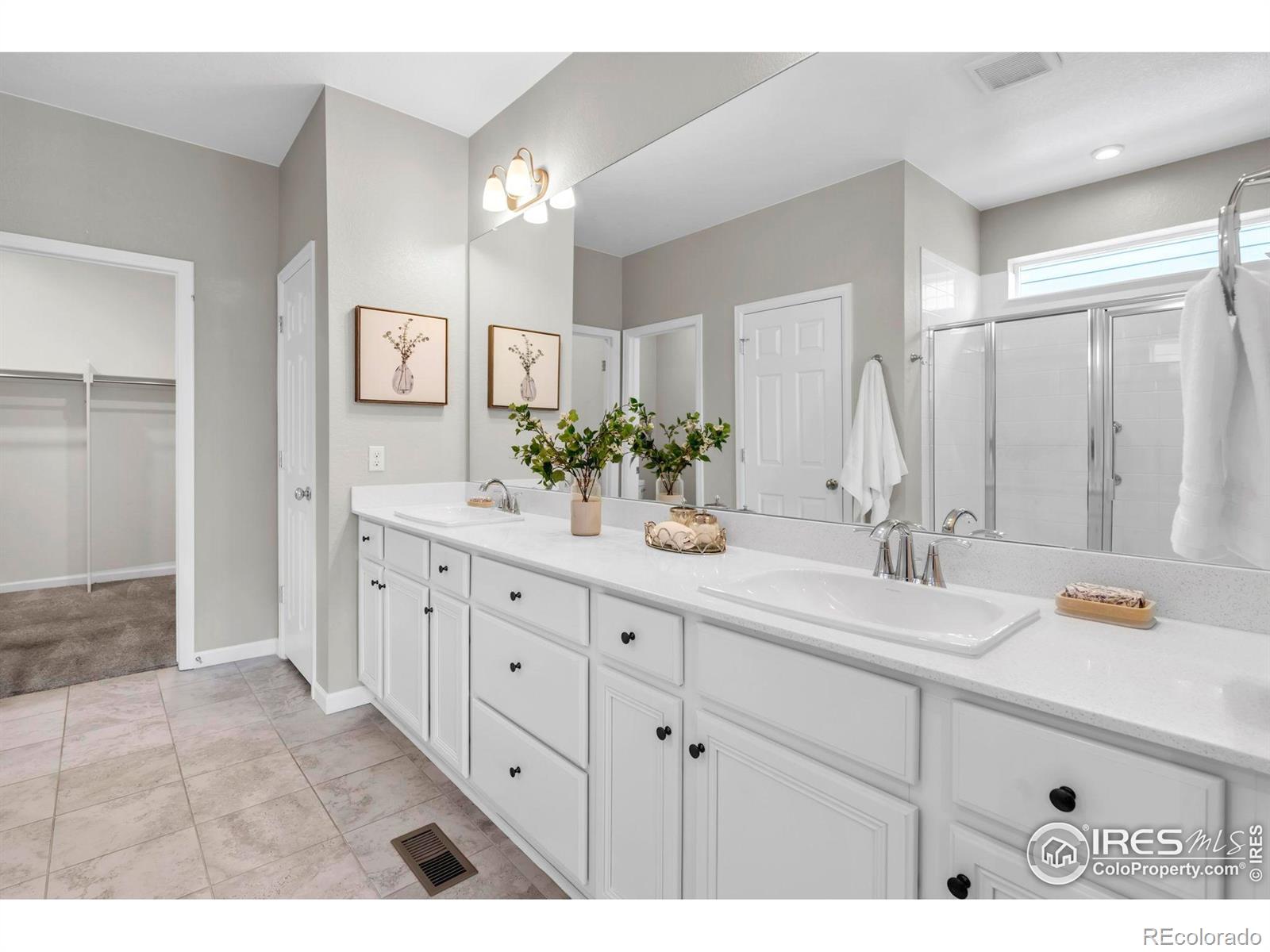 MLS Image #16 for 1941  pioneer circle,lafayette, Colorado