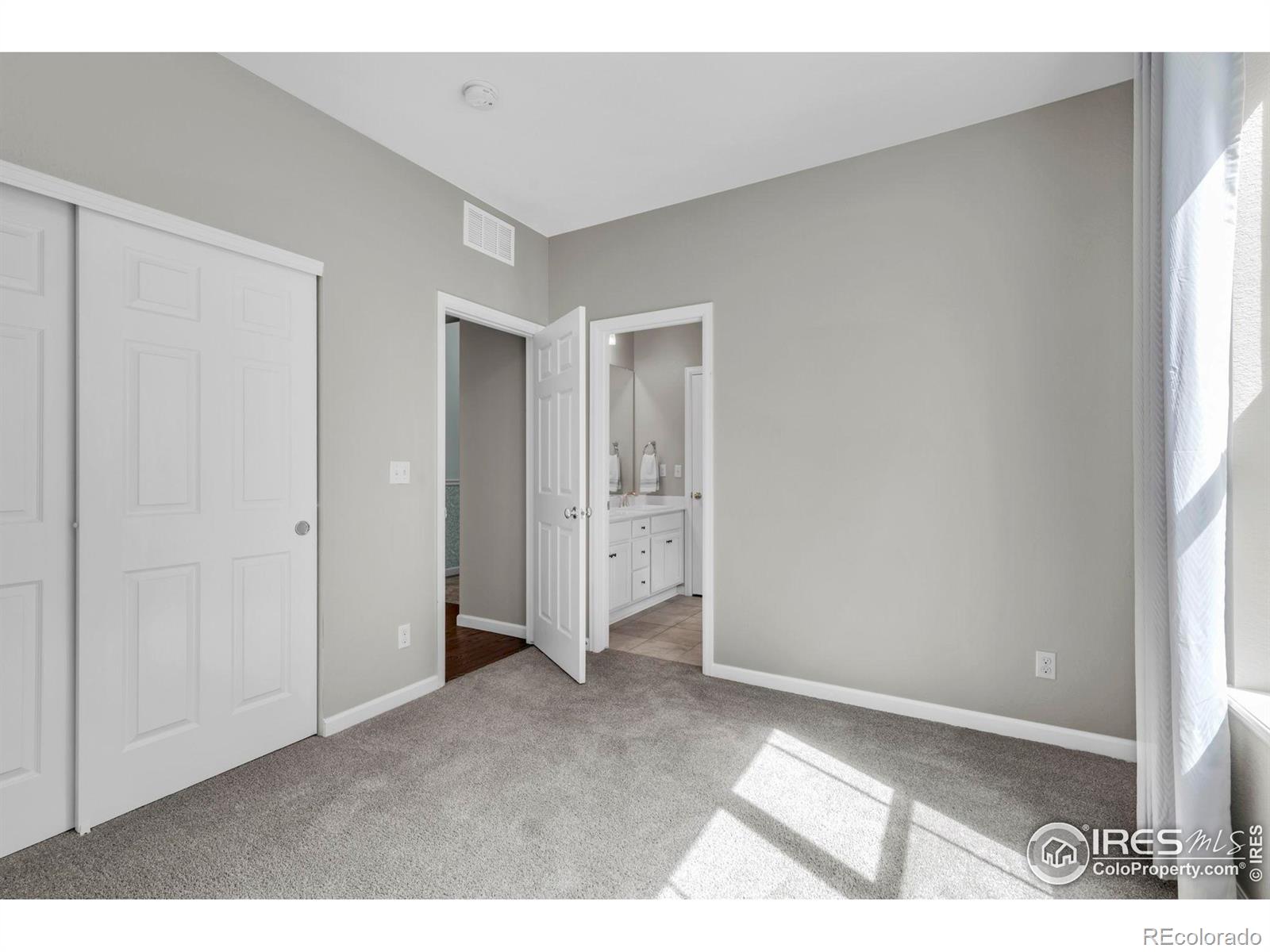 MLS Image #20 for 1941  pioneer circle,lafayette, Colorado
