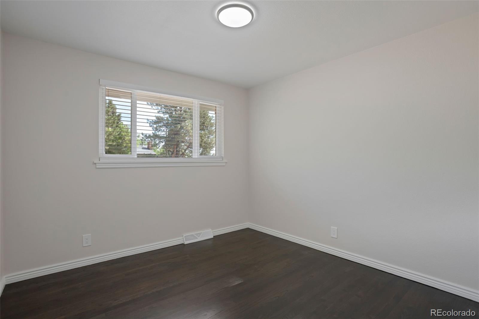MLS Image #14 for 2904 w chenango avenue,englewood, Colorado