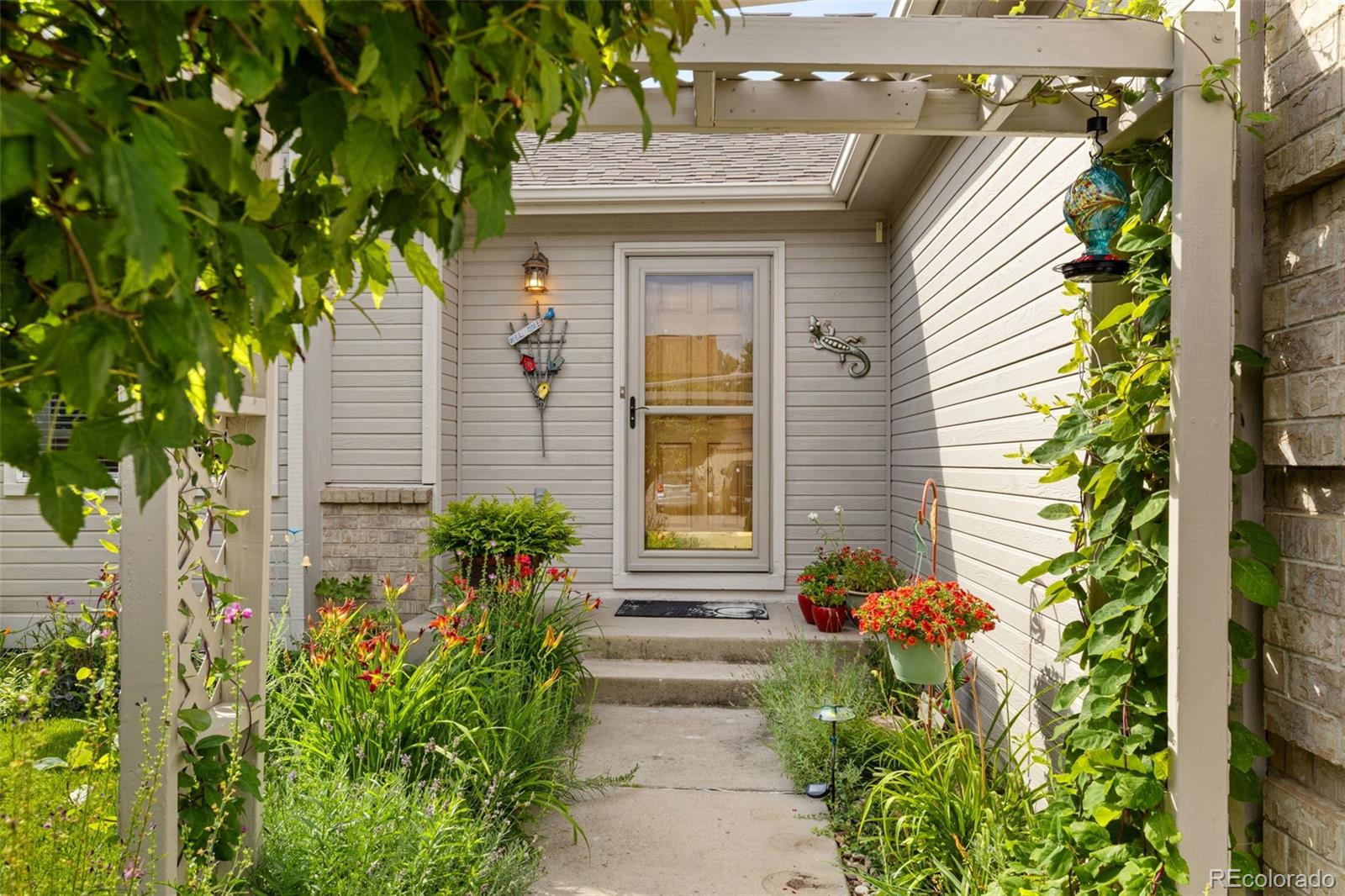 MLS Image #2 for 4325  earlyview court,colorado springs, Colorado