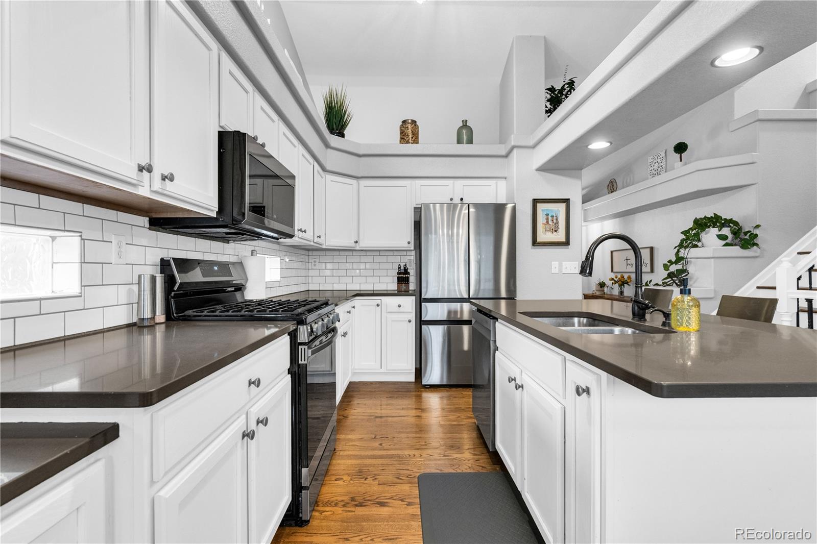 MLS Image #12 for 4547  fenwood place,highlands ranch, Colorado