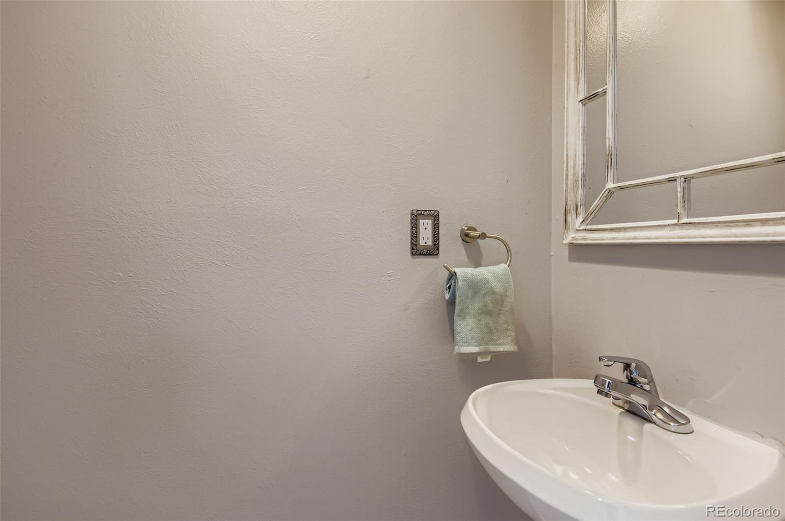MLS Image #12 for 8150 w calhoun drive,littleton, Colorado