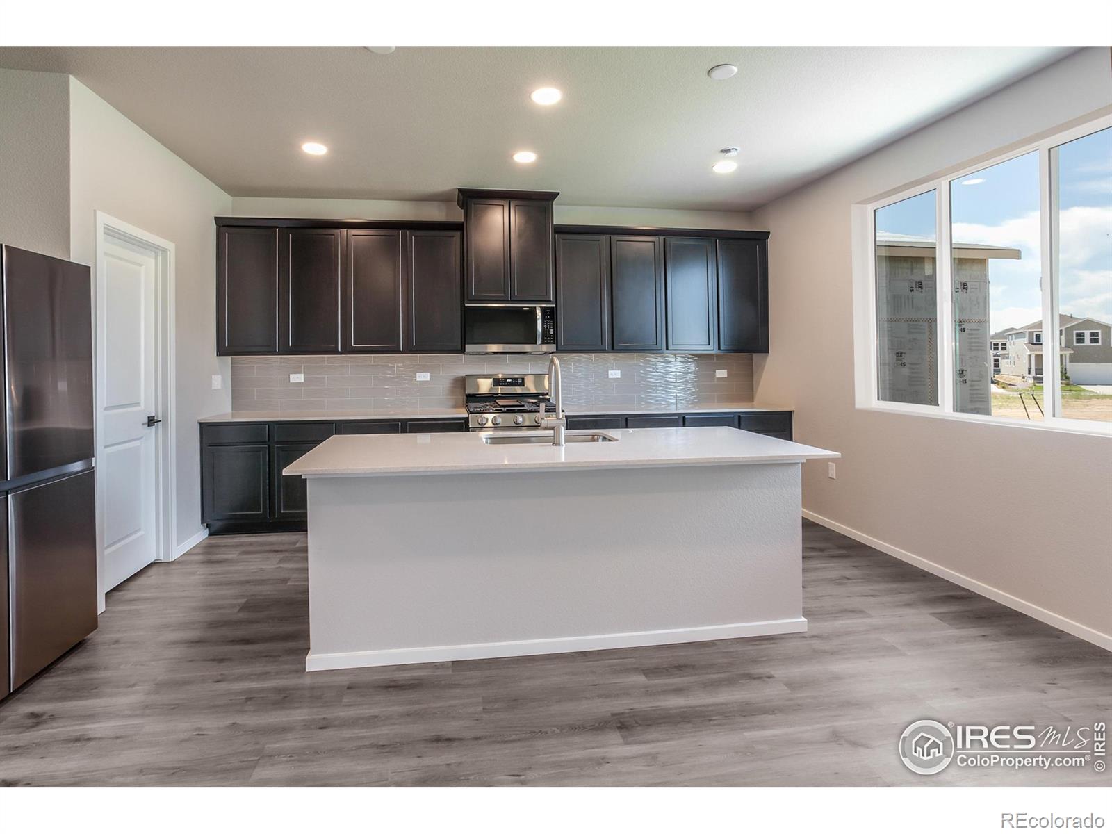 MLS Image #15 for 545 n aria way,fort collins, Colorado