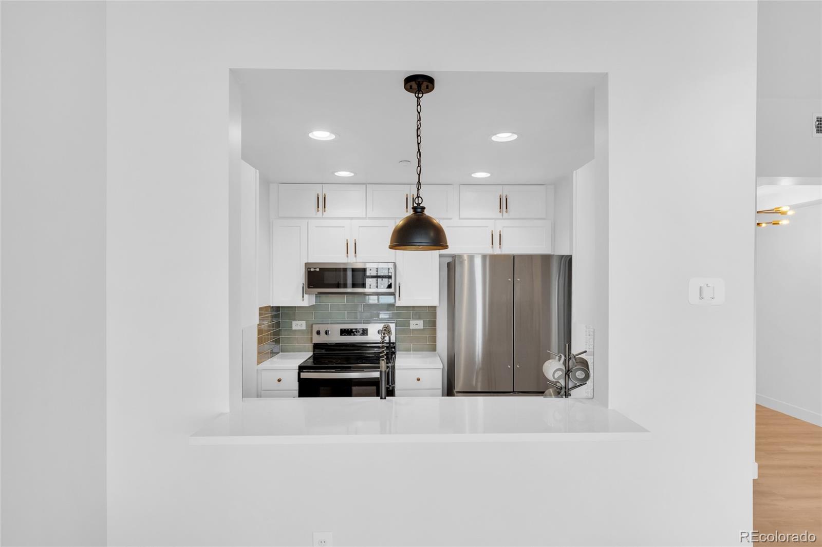 MLS Image #7 for 475 w 12 avenue,denver, Colorado