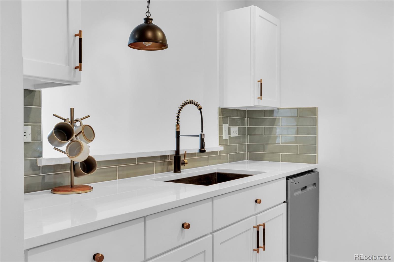 MLS Image #8 for 475 w 12 avenue,denver, Colorado