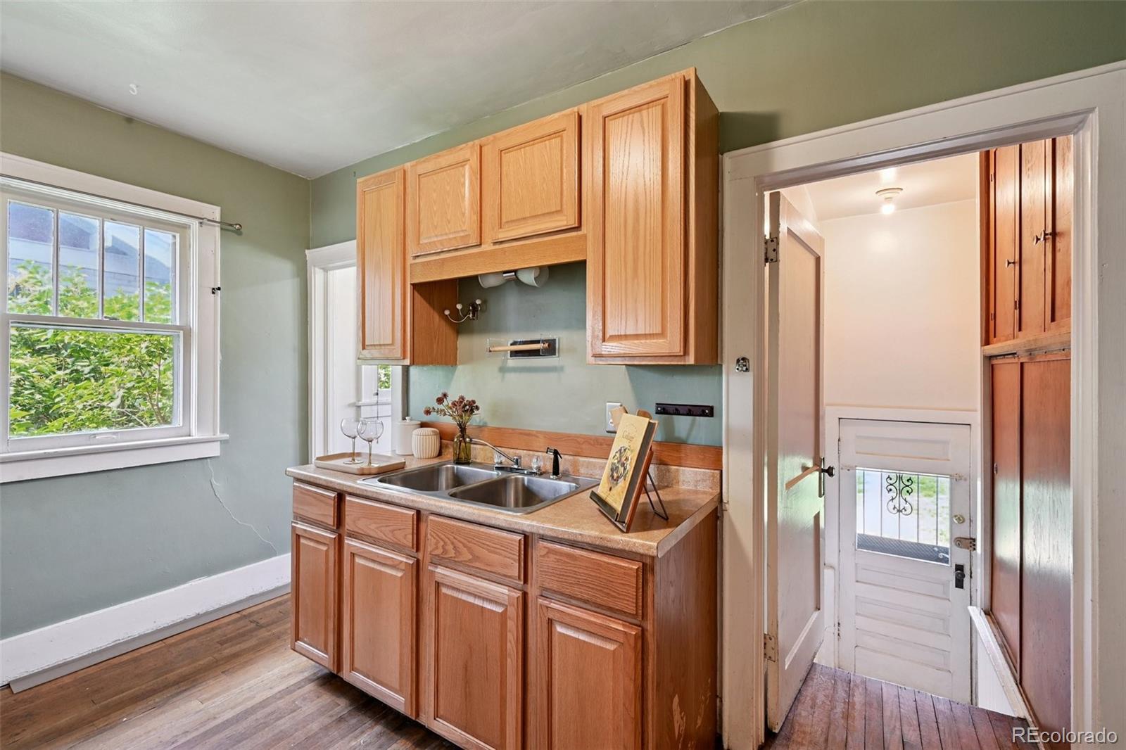 MLS Image #12 for 1577  newton street,denver, Colorado