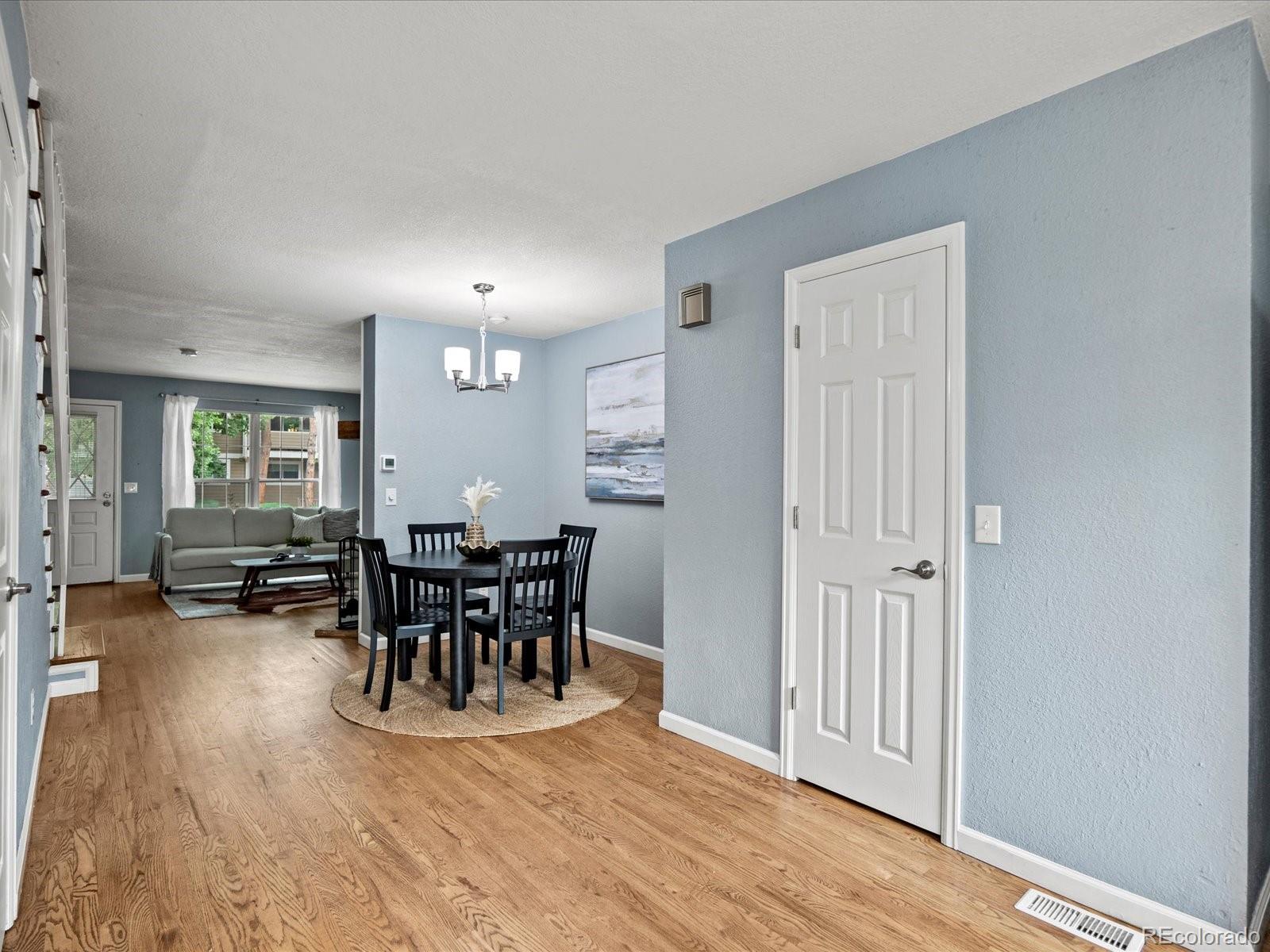MLS Image #12 for 1699 s trenton street,denver, Colorado