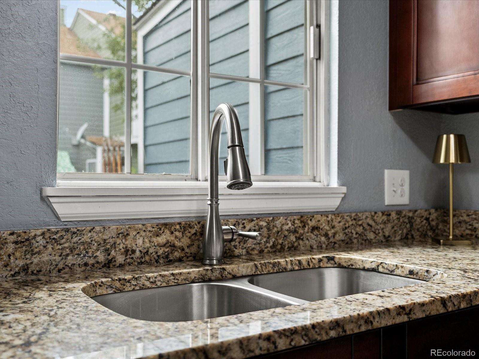 MLS Image #16 for 1699 s trenton street,denver, Colorado