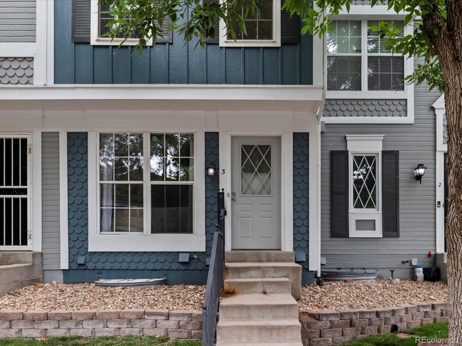 MLS Image #3 for 1699 s trenton street,denver, Colorado
