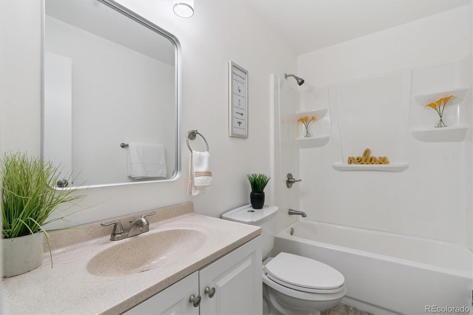 MLS Image #10 for 6346 e mississippi avenue,denver, Colorado