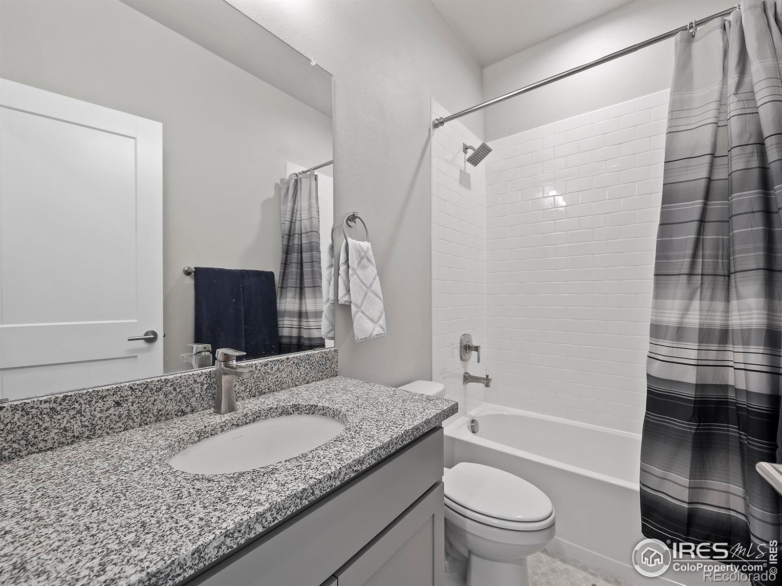MLS Image #17 for 744  wagon trail road,fort collins, Colorado