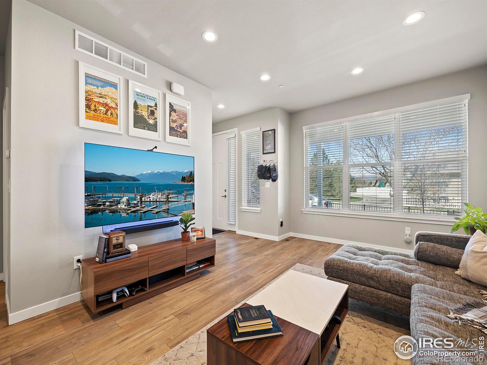 MLS Image #5 for 744  wagon trail road,fort collins, Colorado
