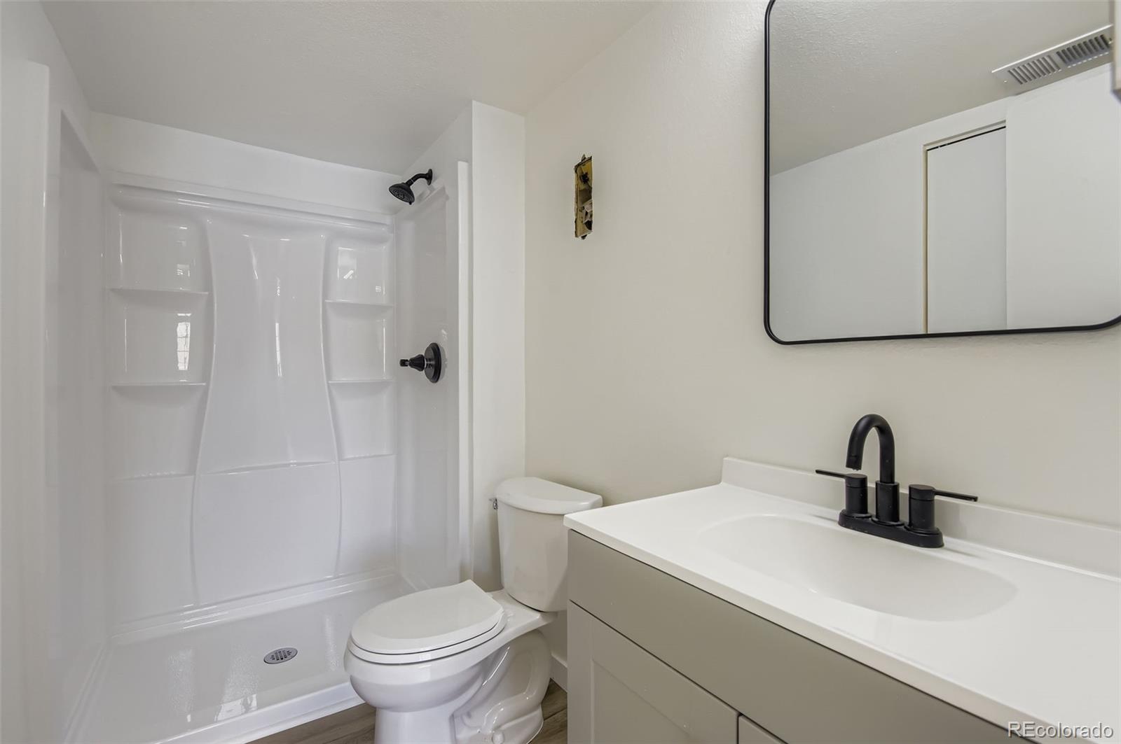 MLS Image #12 for 13302 e jewell avenue,aurora, Colorado