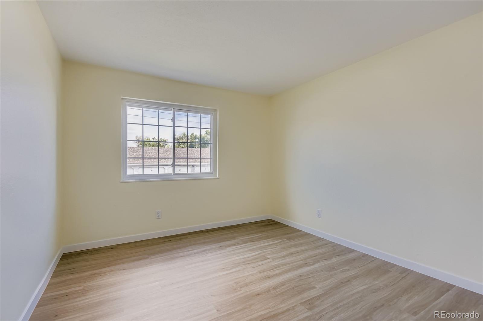 MLS Image #15 for 13302 e jewell avenue,aurora, Colorado
