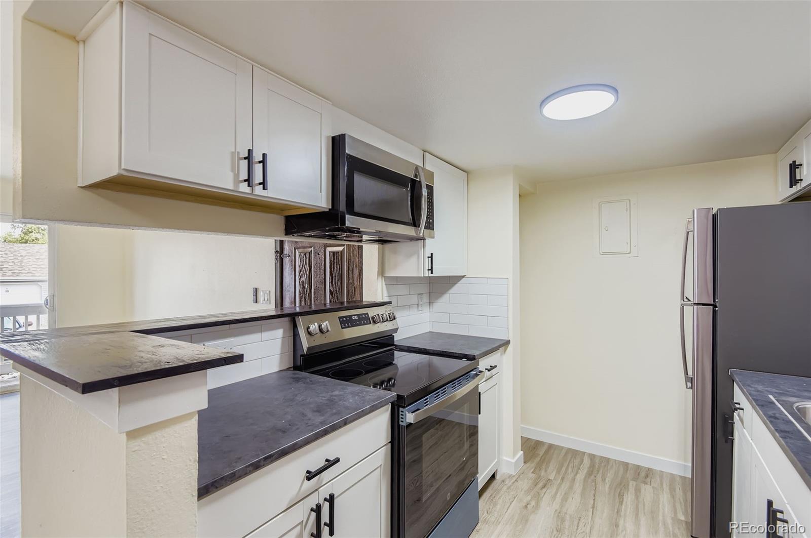 MLS Image #7 for 13302 e jewell avenue,aurora, Colorado