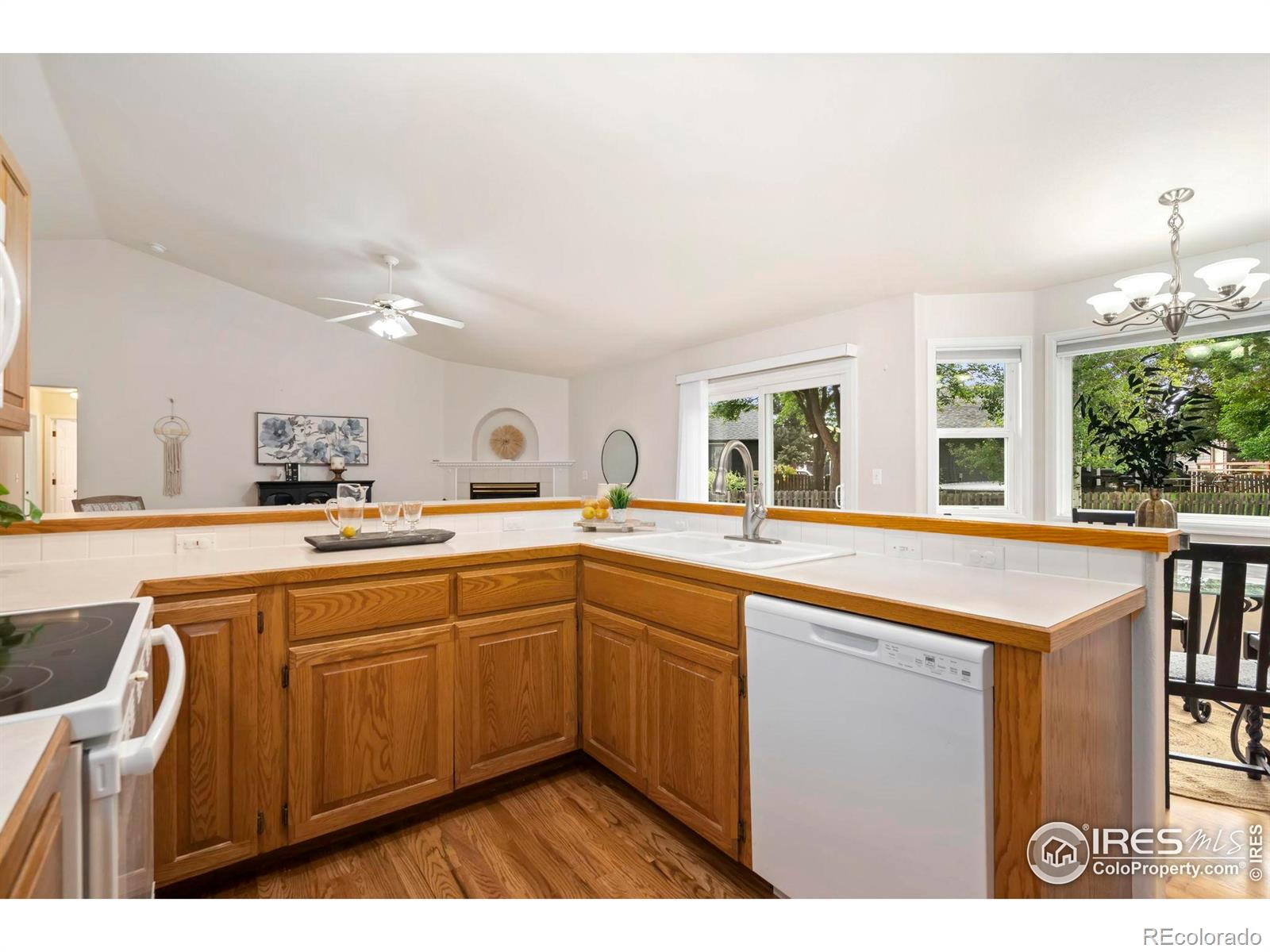MLS Image #10 for 543  dana court,loveland, Colorado
