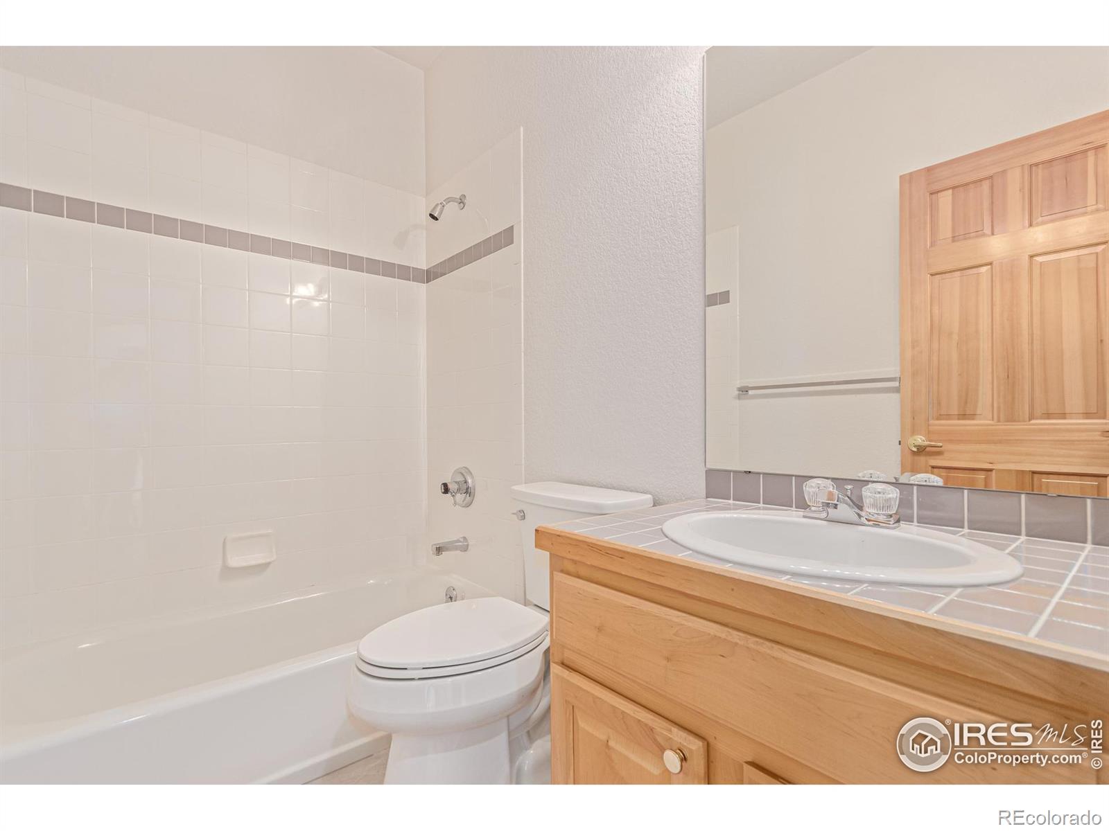 MLS Image #17 for 1333  charles drive,longmont, Colorado