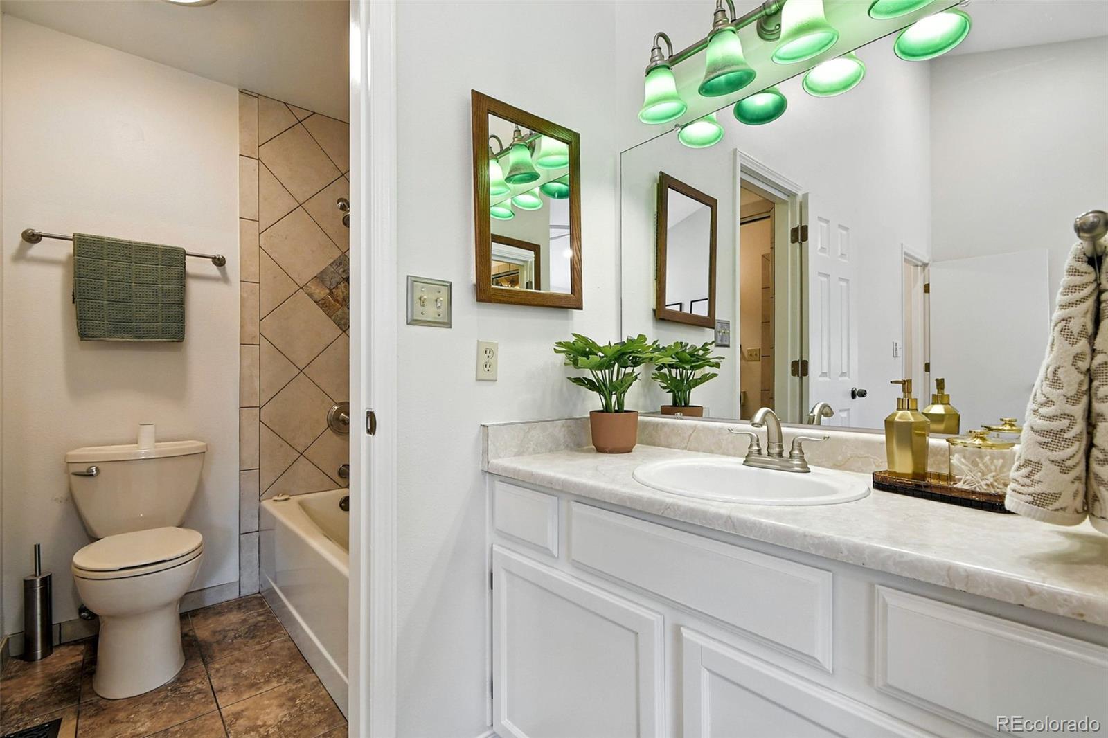 MLS Image #19 for 1961 s balsam street,lakewood, Colorado