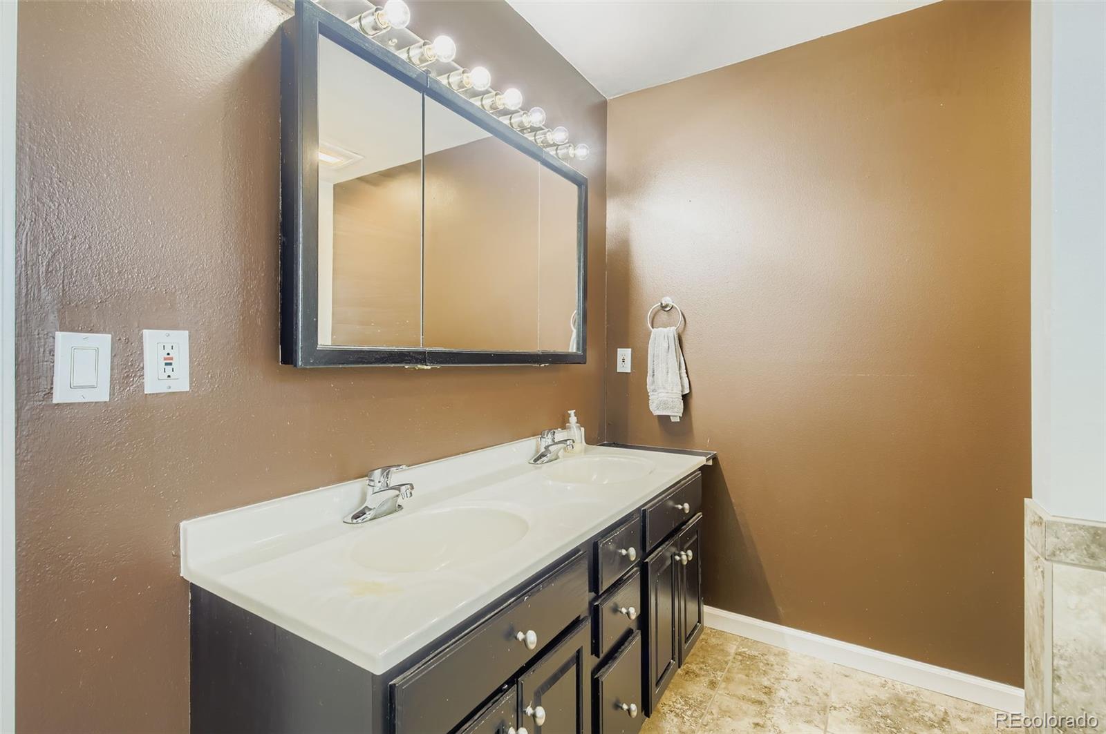 MLS Image #14 for 5128  foothills drive,berthoud, Colorado