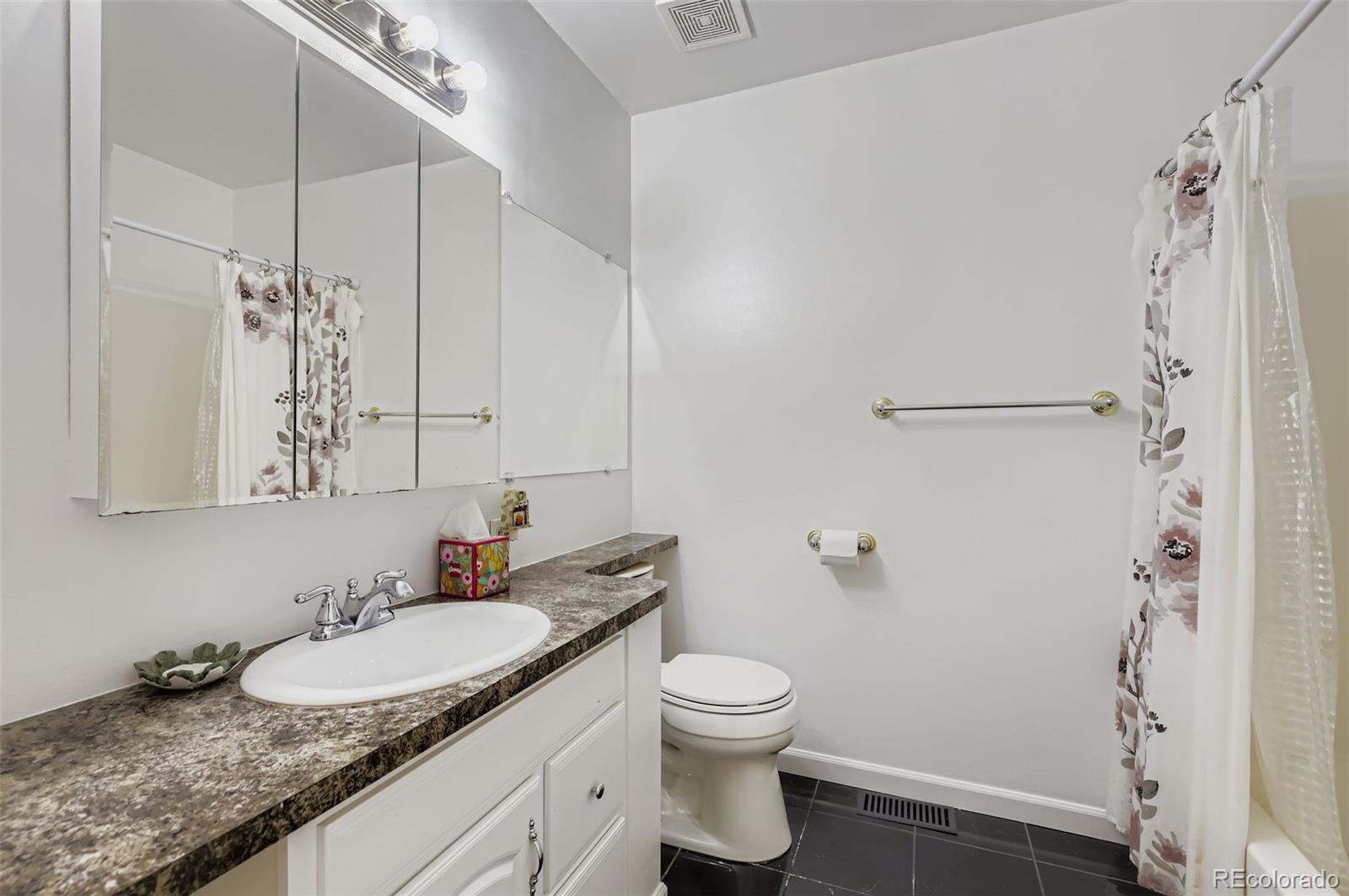 MLS Image #17 for 5128  foothills drive,berthoud, Colorado