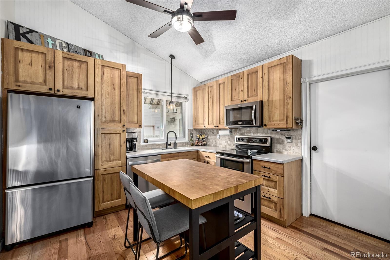 MLS Image #9 for 19636 e princeton place,aurora, Colorado