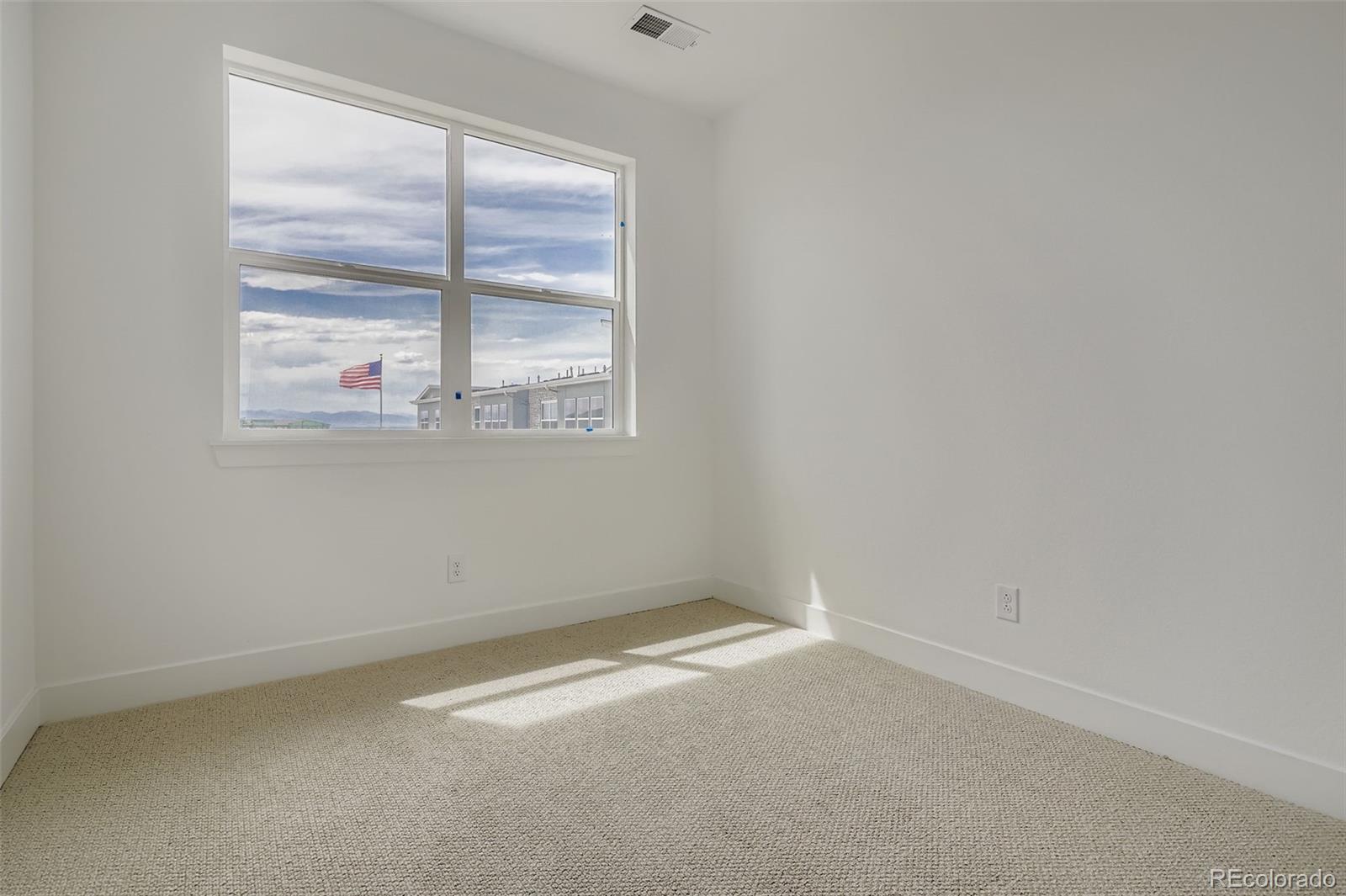 MLS Image #15 for 6277 n kirk street,aurora, Colorado