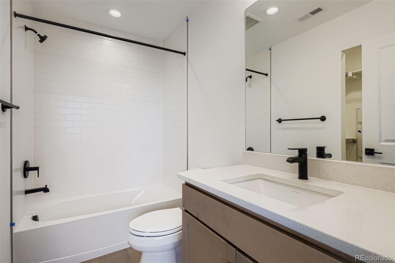 MLS Image #23 for 6277 n kirk street,aurora, Colorado