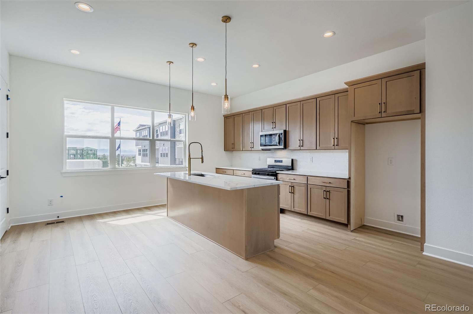 MLS Image #6 for 6277 n kirk street,aurora, Colorado