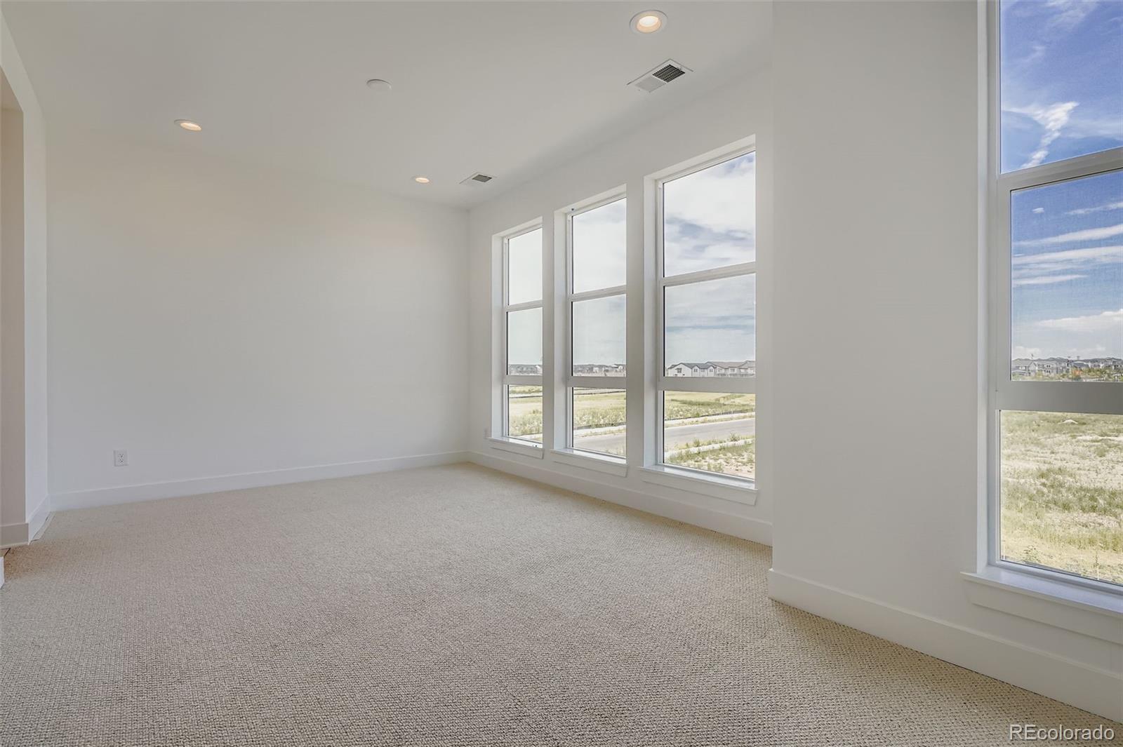 MLS Image #9 for 6277 n kirk street,aurora, Colorado