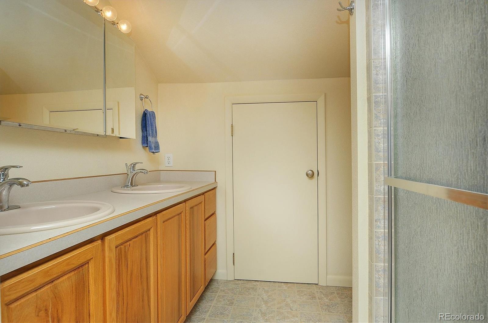 MLS Image #16 for 940  e street,salida, Colorado
