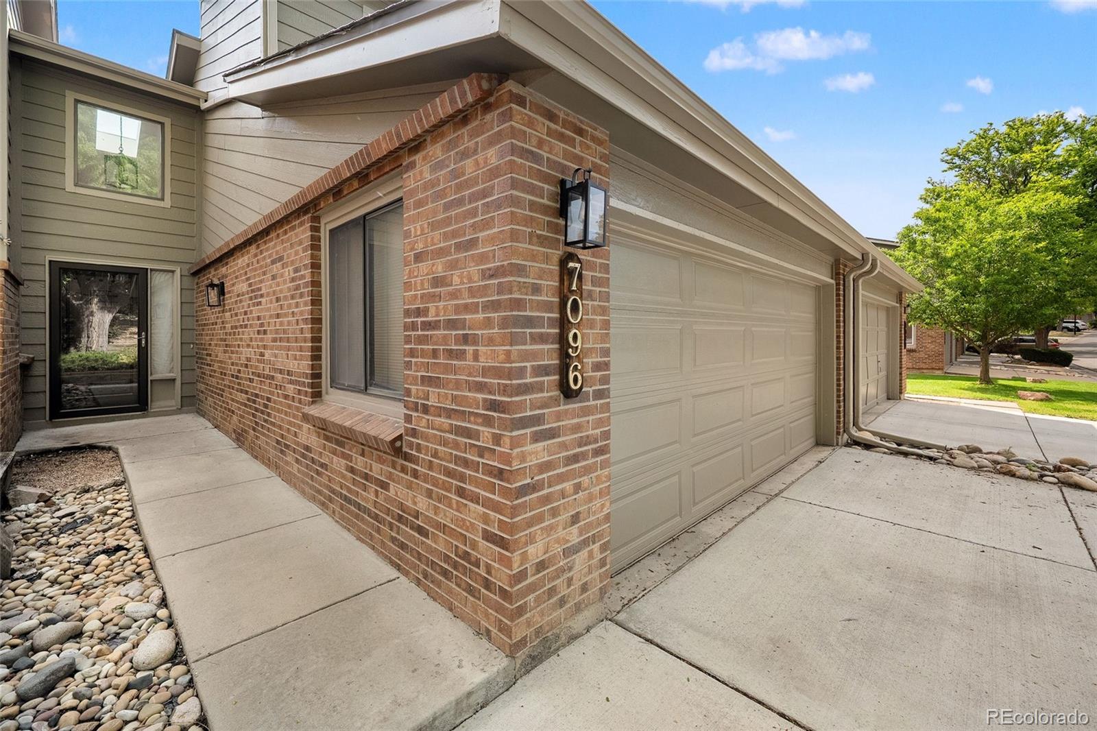 MLS Image #27 for 7096 e dry creek circle ,centennial, Colorado