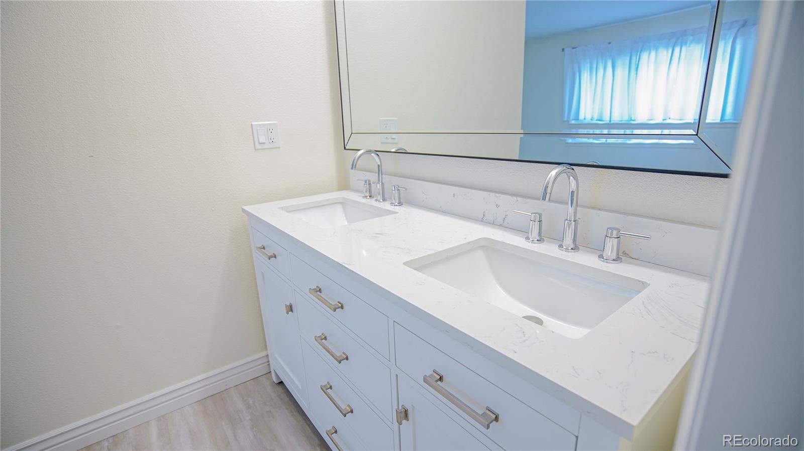 MLS Image #32 for 7096 e dry creek circle ,centennial, Colorado