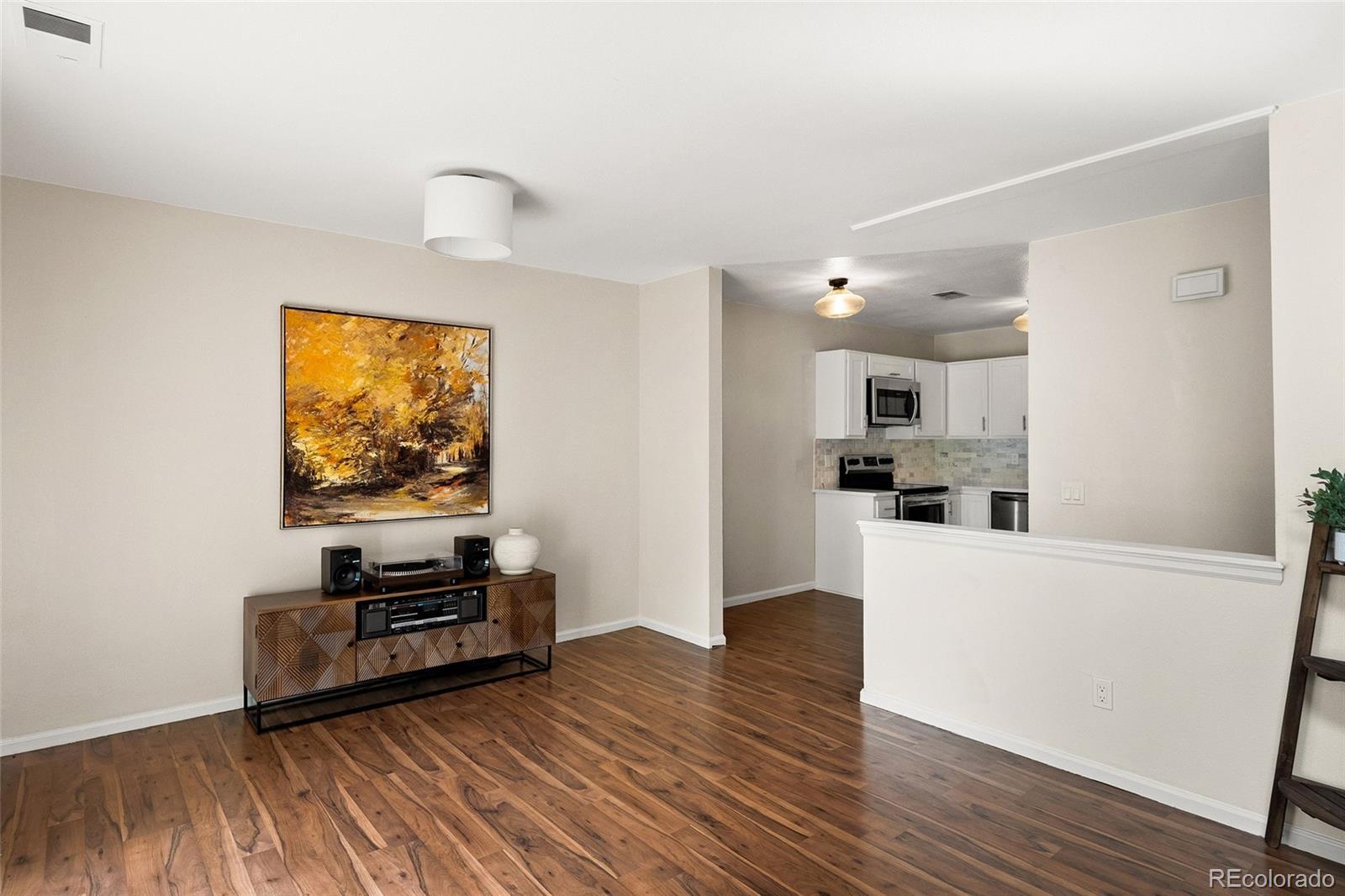 MLS Image #9 for 7096 e dry creek circle ,centennial, Colorado