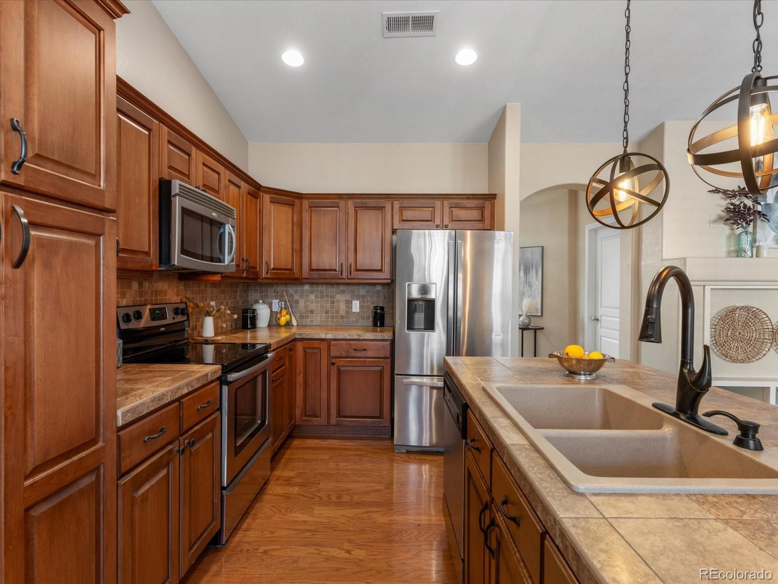 MLS Image #12 for 11962 w long circle,littleton, Colorado