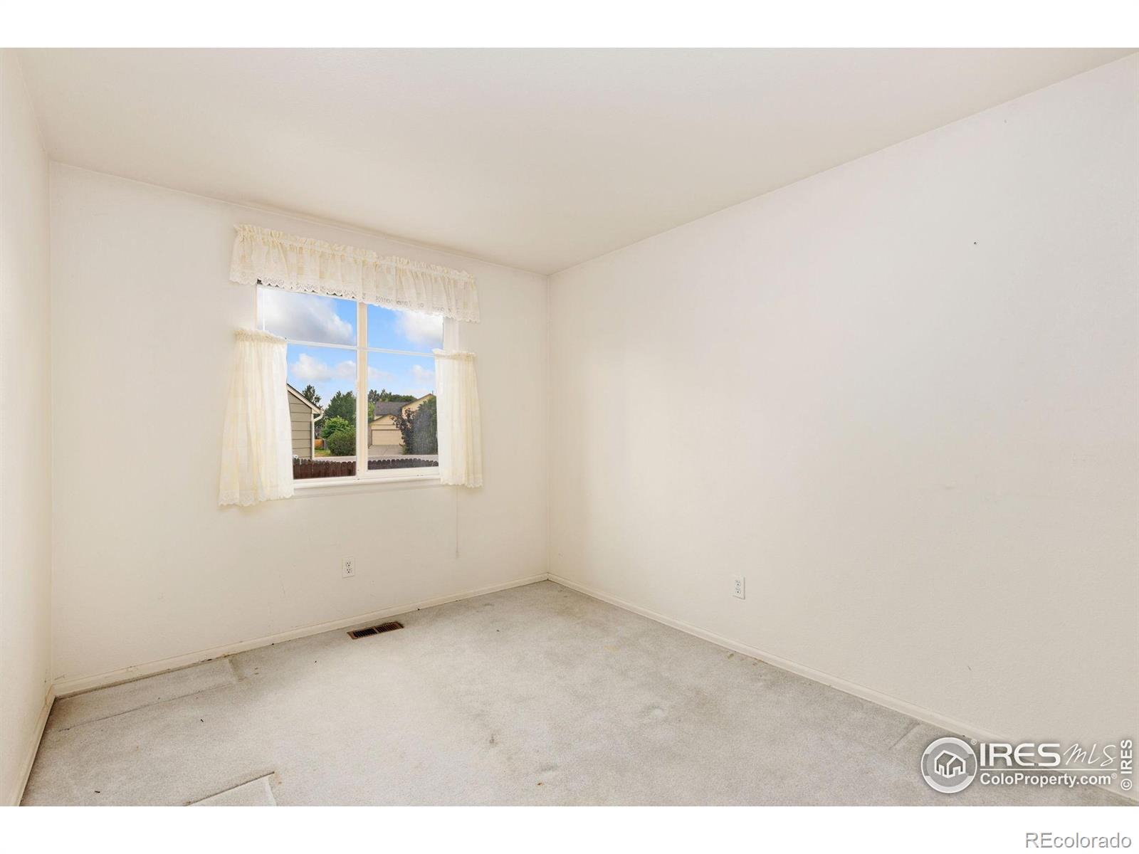 MLS Image #20 for 1326  cedarwood drive,longmont, Colorado