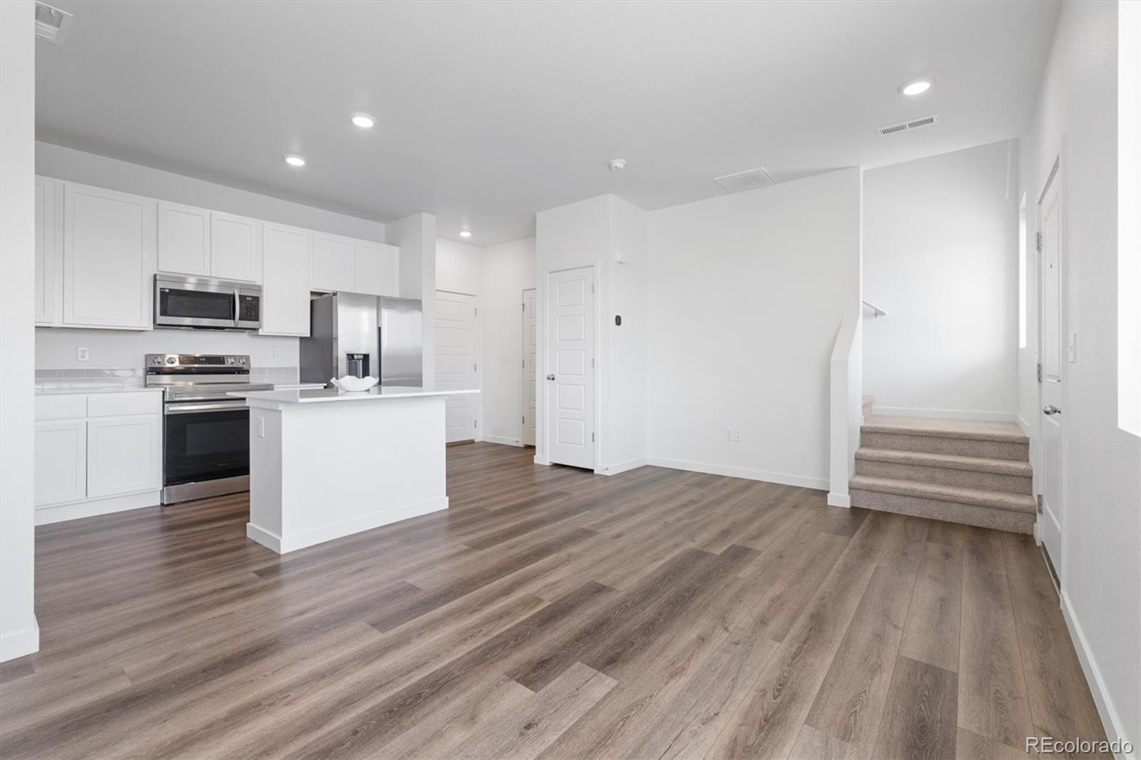 MLS Image #4 for 503 s rollie avenue,fort lupton, Colorado