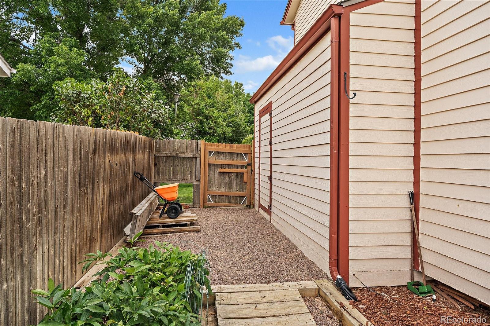 MLS Image #42 for 19727 e eldorado drive,aurora, Colorado