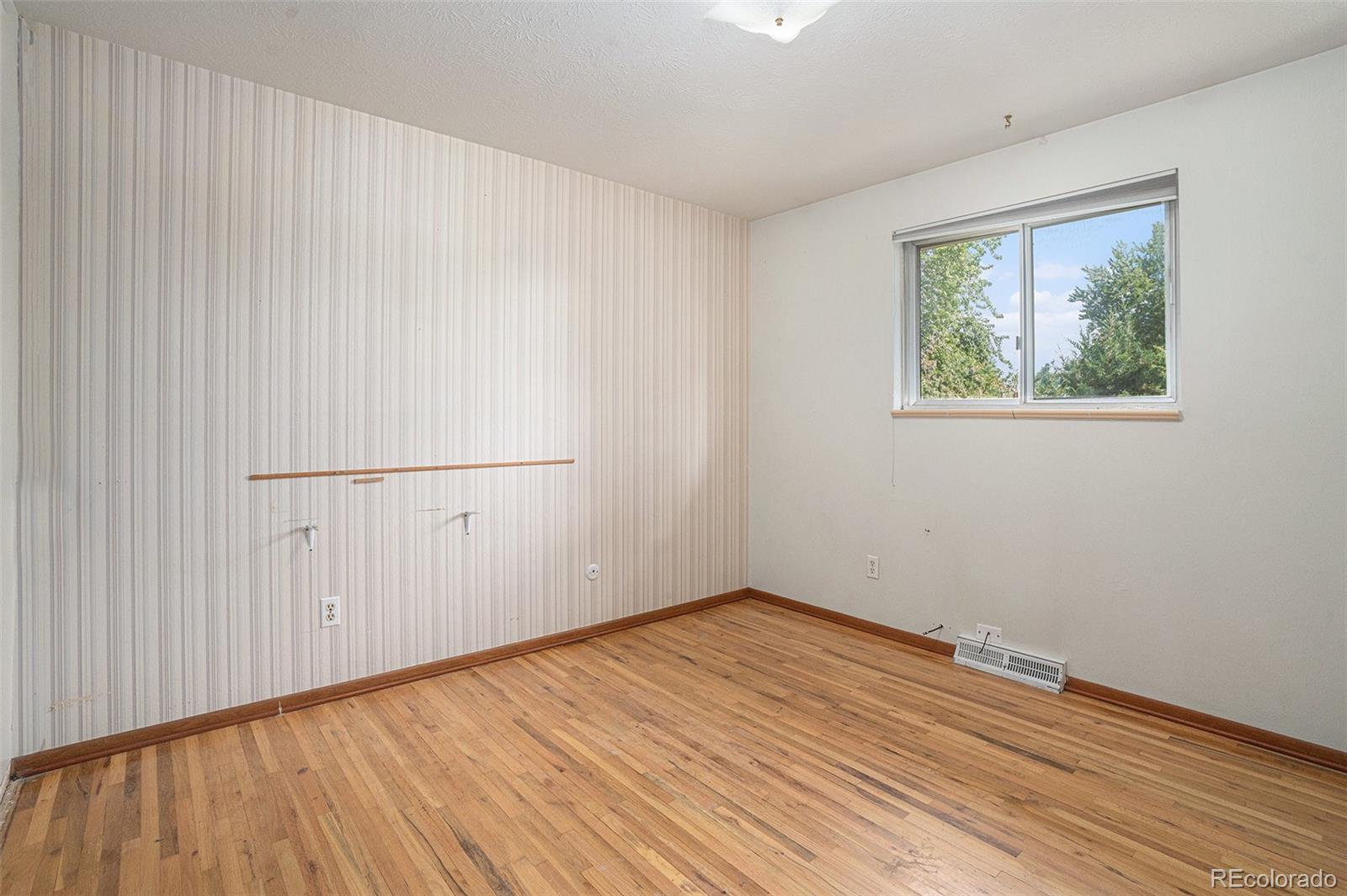 MLS Image #7 for 11347 w 26th place,lakewood, Colorado