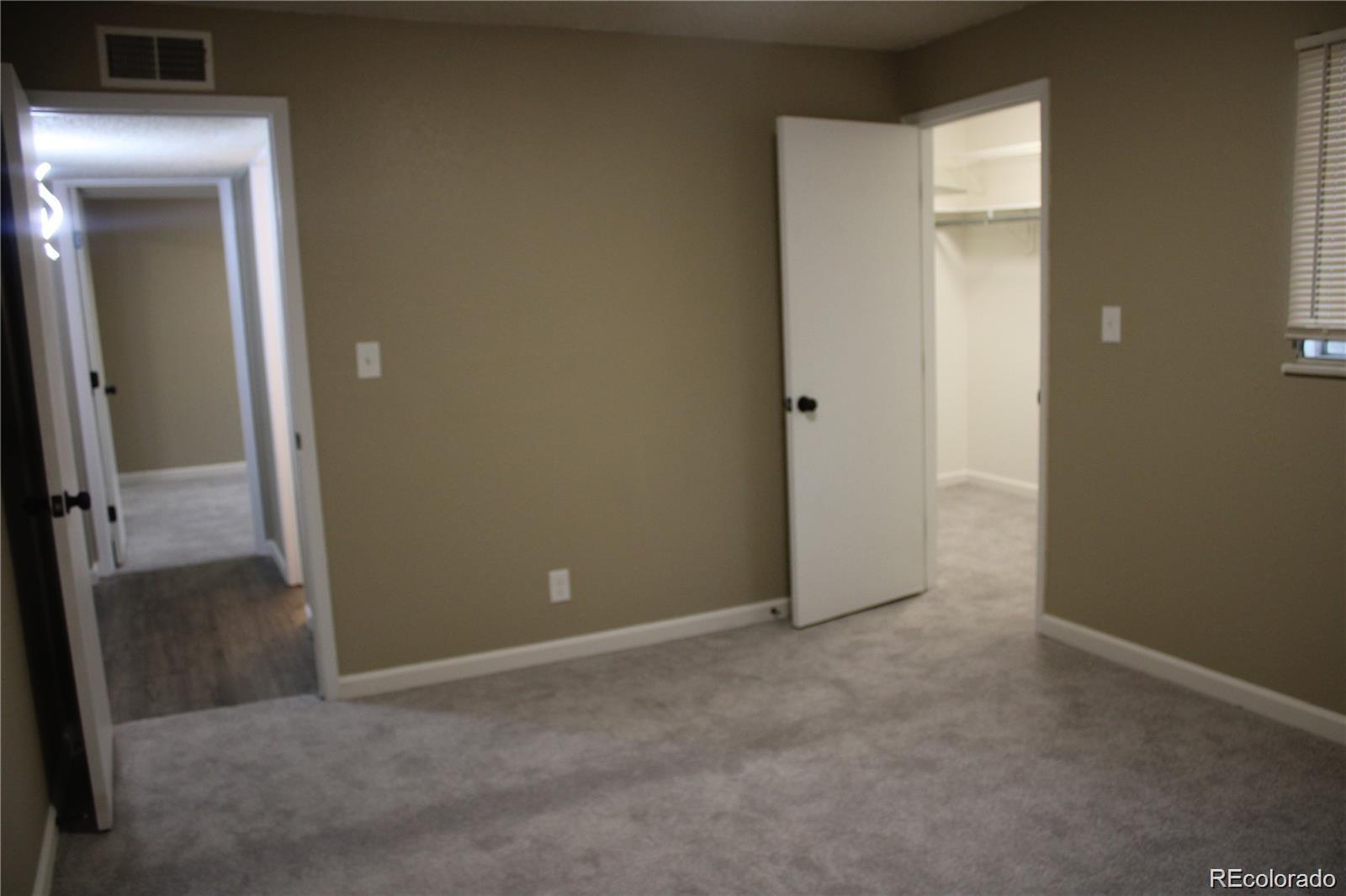 MLS Image #15 for 5300 e cherry creek south drive 115,denver, Colorado